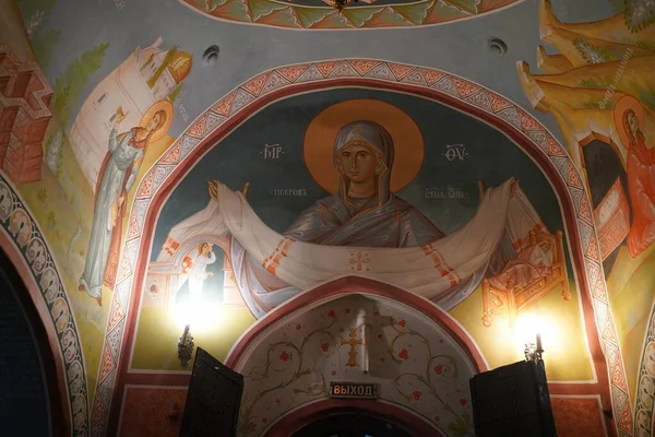 Tepedeki Büyük Basil Kilisesi Tarih Mimari Anıtı — Stok fotoğraf