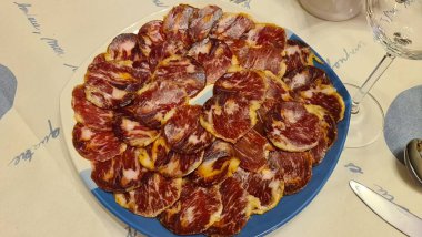 Sierra Nevada kış tatilleri karda