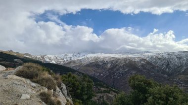 Sierra Nevada kış tatilleri karda