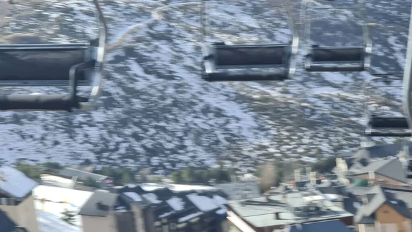 Sierra Nevada kış tatilleri karda