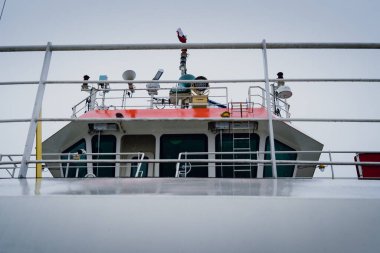 Hornopiren ve Chaiten arasındaki yol, 2022 kışında Carretera Austral 'da seyahat etmek. Yüksek kalite fotoğraf