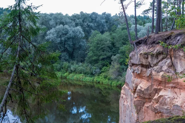 Die Malerische Landschaft Des Flusses Gauja Sandsteine Ufer Sommerliche Natur — Stockfoto
