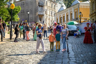 KYIV, UKRAINE - 11 Eylül 2021: Andriivs 'in Ukrayna, Kyiv' deki iniş jeti.