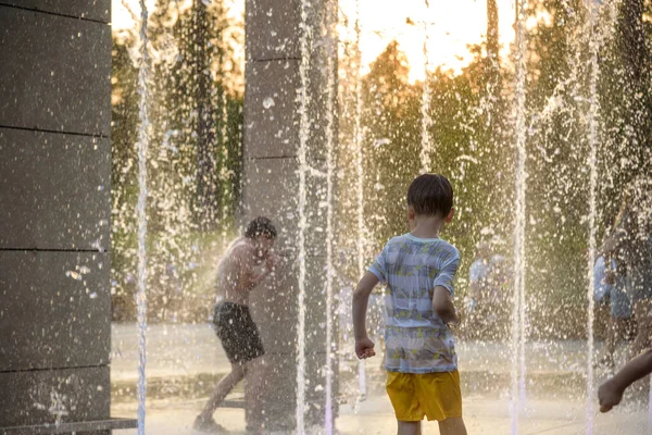 Boy Having Fun Water Fountains Child Playing City Fountain Hot — Stok fotoğraf