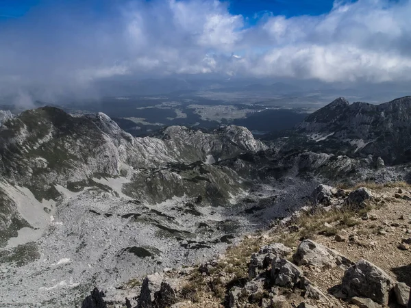 Montanha Máxima Nas Montanhas Paisagem Montesa Outono Nas Montanhas Nuvens — Fotografia de Stock