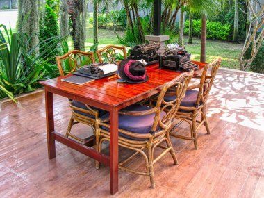 Peter Doherty, Carl Barat Şarkı Yazma Kurumu.