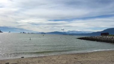 Vancouver Kanada biatlonu uzun Burrard Körfezi 'nin her iki kıyısında Fraser Nehri' nin ağzında yer alır. Yüksek kalite 4k görüntü