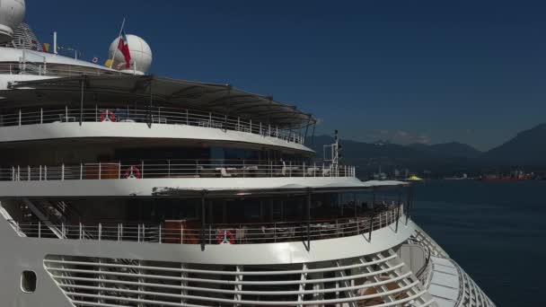 Silversea Ship Stands Background Sea Vancouver Canada Place Video Bow — 图库视频影像