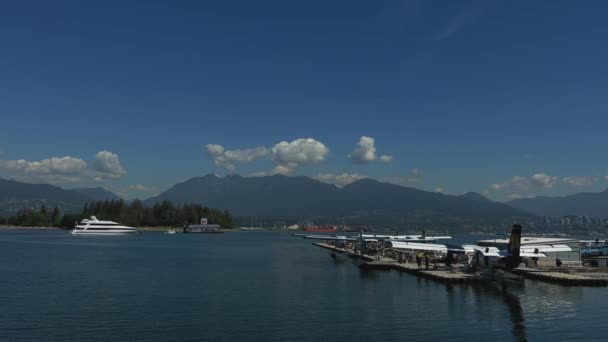 Beautiful New Ship Yacht Sails Pacific Ocean Coast Vancouver Left — Vídeo de Stock