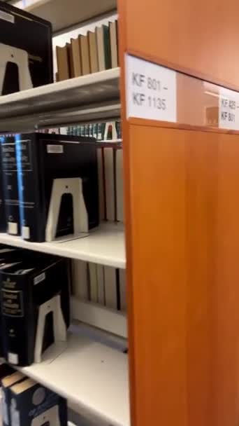 Library Law University British Columbia Camera Slowly Moving Shows All — Wideo stockowe