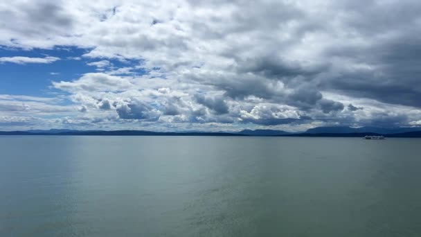 Unrealistically White Gray Silver Clouds Bright Blue Sky Little Turquoise — Video Stock