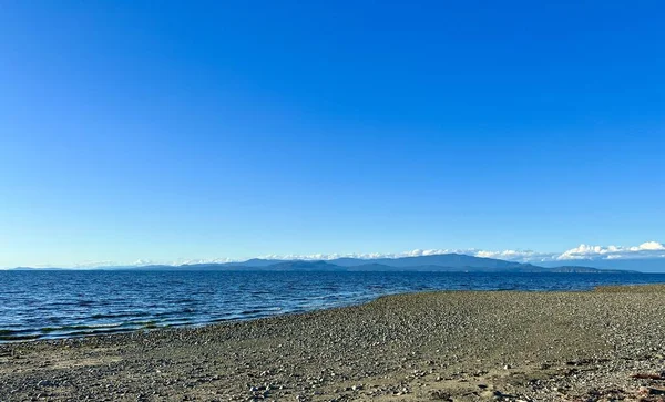 Complete Calm Wind Waves Pacific Ocean Looks Lake Vancouver Island — Foto de Stock