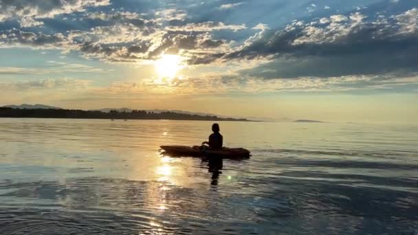 Adult Woman Sports Holiday She Paddles While Sitting Kayak Kayaking — 图库视频影像