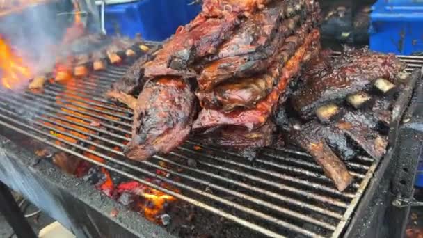 Grilled Ribs Small Eatery Restaurant Cooking Meat Bonfire Fire Barbecue — Vídeos de Stock