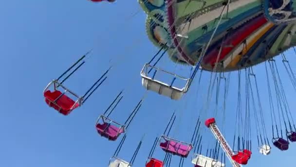 Swing Chain Amusement Park Advertising Trips Travel Agencies Various Travel — Stok video