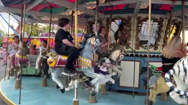 Common Carousel Children Which Used All Memories Children Rides Children — стокове відео