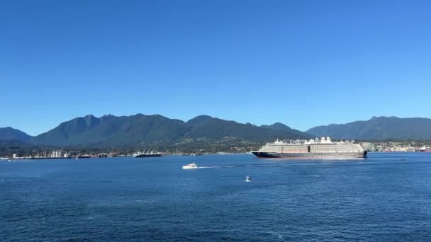 Kreuzfahrtschiff Vor Der Küste Von Vancouver Von Port Canada Gutes — Stockvideo