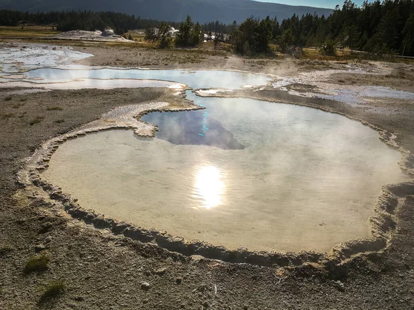 Eine Heiße Quelle Yellowstone Nationalpark — Stockfoto