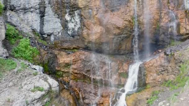 Aerial Drone Flying Tall Rocky Mountain Waterfall — 图库视频影像