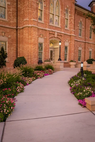 Provo Şehir Merkezi Tapınağı. Son Gün Azizleri 'nin İsa Kilisesi.