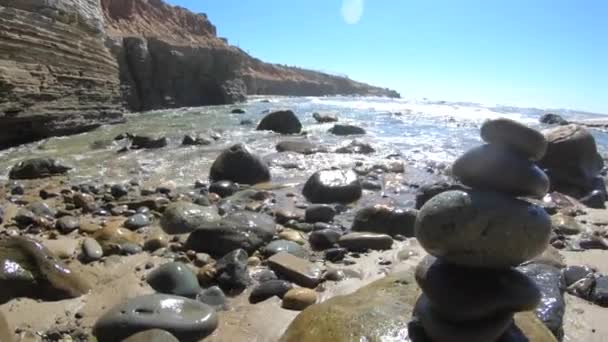 Rock Cairn Beach — Stockvideo