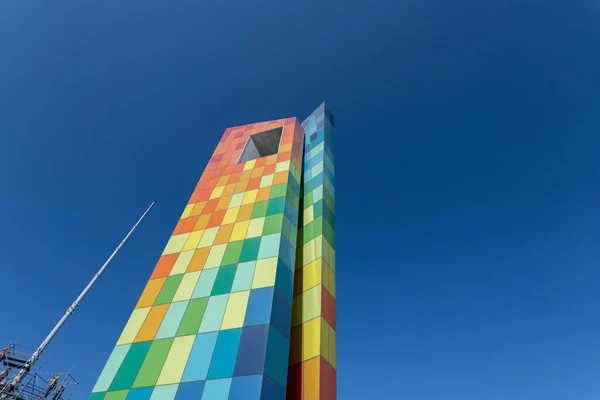 コロンビアのアトランティコにあるバランキラ 2022年 2022年 1月15日 青空が広がる世界へのモニュメント窓 — ストック写真