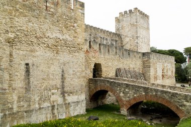 Lizbon, Portekiz. 9 Nisan 2022: Lizbon 'daki So Jorge Kalesi.