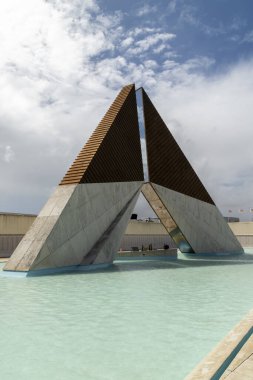 Lizbon, Portekiz. 11 Nisan 2022 Donanma Müzesi 'nde heykel.