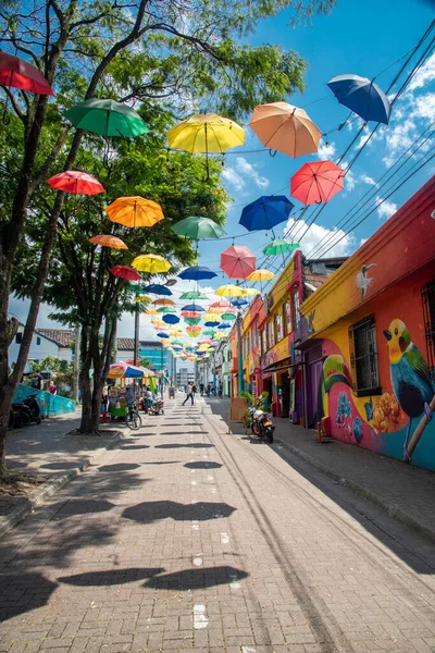 Перейра Рисаральда Колумбия Февраля 2022 Знаменитая Улица Городе Украшенная Цветными — стоковое фото