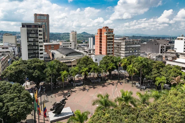 ペレイラ リサラダ コロンビア 2022年2月3日 青い空のボリバル広場の風景 — ストック写真