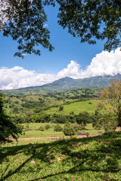 Tamesis Antioquia Colombia Julio 2018 Grupo Personas Montando Caballo Montaña — Foto de Stock