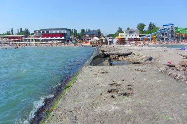 Sopot plajındaki hava manzarası ve yazın armut.