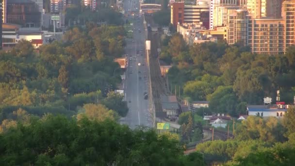 Kiev Ucrânia 2022 Time Lapse Road Wiev Carros Trens Metrô — Vídeo de Stock