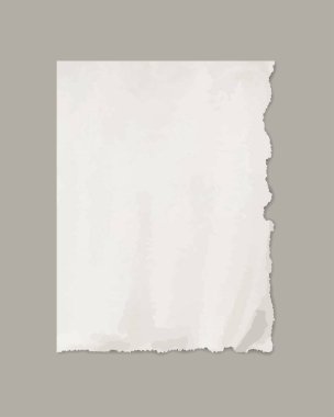 Yırtık kağıt, gerçek kahverengi kağıt. Gri arkaplanda yırtılmış ya da yırtılmış kağıt parçaları.