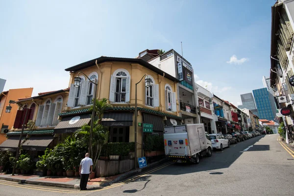 Singapur Şehri, Singapur-Eylül 08.2019 Singapur 'un Çin Mahallesi renkli binalarıyla ünlüdür, eski Çin dükkanlarını saklar.. 