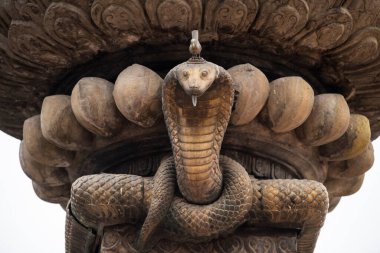 Katmandu, Nepal - 20 Mart 2022: Patan Durbar Meydanı Lalitpur şehrinin merkezinde yer almaktadır. Patan bilinen en eski Budist kentidir. Hinduizm ve Budizm 'in merkezidir..