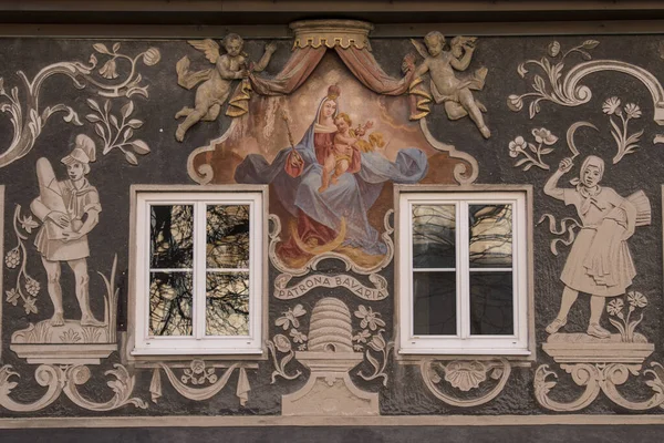 Garmisch Partenkirchen Deutschland Dezember 2021 Die Traditionelle Wandmalerei Häuserfassaden Bayern — Stockfoto