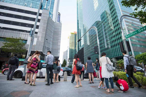 Singapur Şehri Singapur Eylül 2019 Merkez Bölgesi Caddelerinde Yürüyen Çalışan — Stok fotoğraf