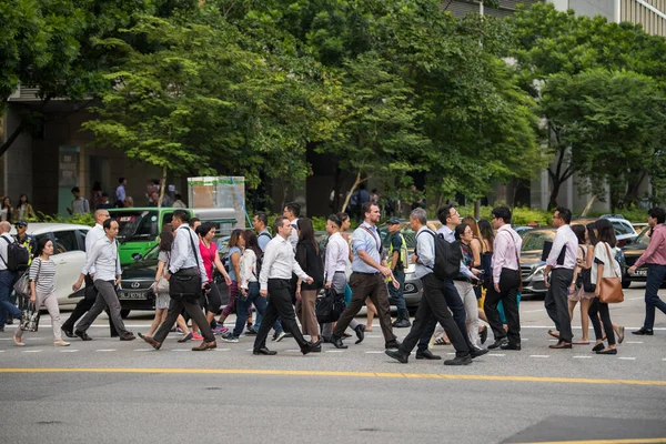 Singapur Şehri Singapur Eylül 2019 Merkez Bölgesi Caddelerinde Yürüyen Çalışan — Stok fotoğraf