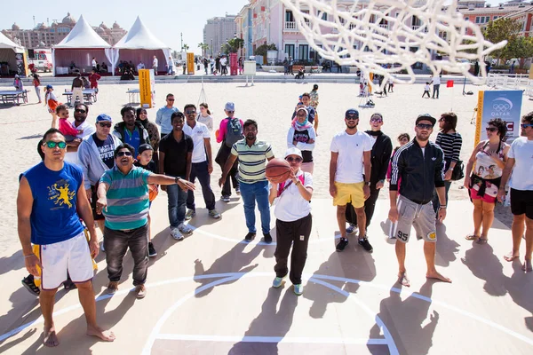 Dauhá Katar Února 2016 Místní Obyvatelé Užívají Basketbal Akci Pořádané — Stock fotografie