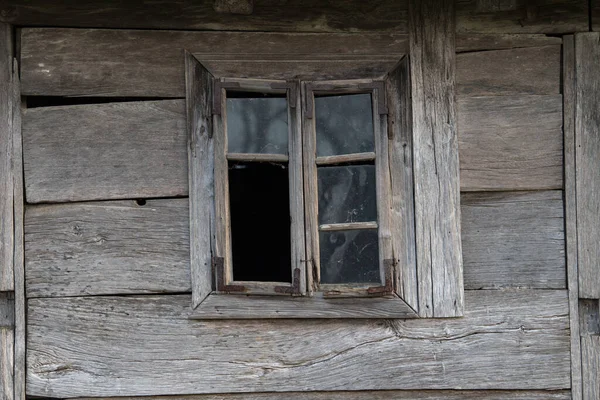 Sunja Kroatië April 2021 Raam Rustieke Stijl Het Platteland — Stockfoto