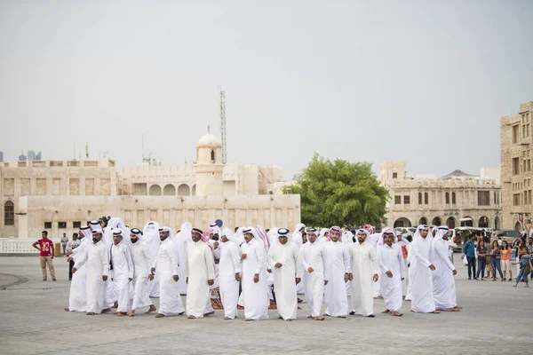Doha Qatar Maart 2019 Uitvoering Van Traditionele Qatari Muziek Dans — Stockfoto