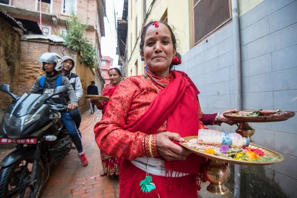 Kathmandu Nepale Aprile 2019 Gli Indù Eseguono Rituale Religioso Camminando — Foto Stock