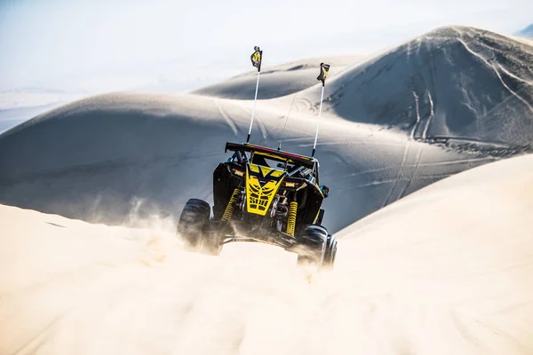 Doha Catar Fevereiro 2018 Carro Buggy Road Nas Dunas Areia — Fotografia de Stock