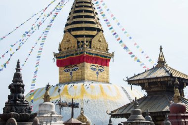 Katmandu, Nepal - 20 Nisan 2022: Budist Swayambhunath Tapınağı (maymun tapınağı) UNESCO Dünya Mirası Alanı.