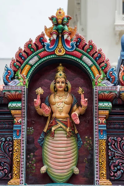Singapur Şehri, Singapur-Eylül 08.2019: Sri Krishnan Tapınağı, Singapur 'da bir Hindu tapınağıdır. 1870 yılında inşa edilmiş ve 2014 yılında Singapur 'un ulusal bir anıtı olarak yayınlanmıştır..