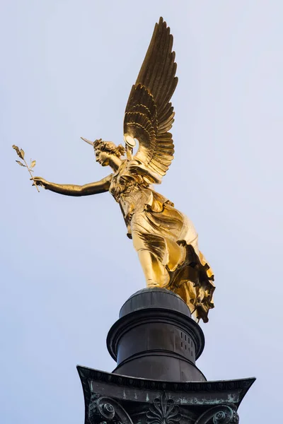 Germany Munich December 2021 Monument Angel Peace Friendsengel Maximilian Park — стоковое фото