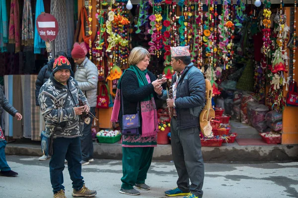Kathmandu Nepal April 2019 Tourists Explore Streets Center Kathmandu Capital — стокове фото