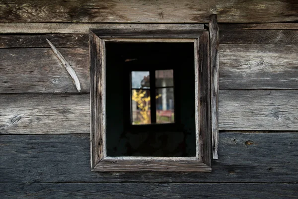 Croácia Maio 2022 Estilo Rústico Janela Envelhecida Parede Casa Rural — Fotografia de Stock