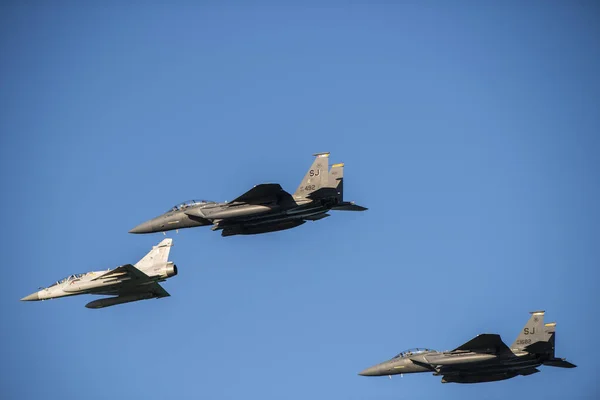 Doha Qatar December 2017 Qatar Air Force Parade Doha Corniche — Fotografia de Stock